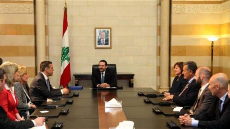 وفد الكونغرس الأميركي مجتمعا بالرئيس سعد الحريري