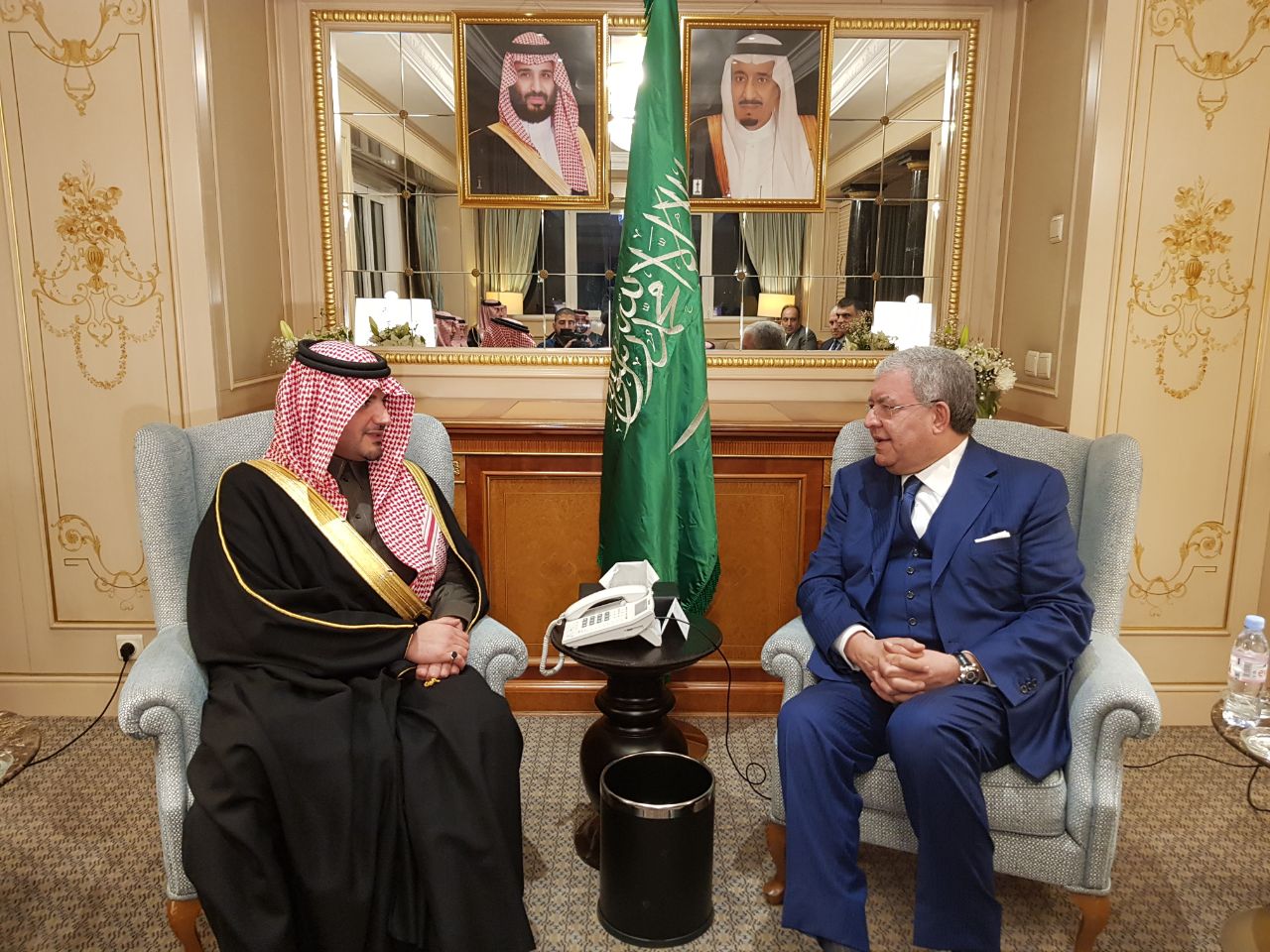 المشنوق