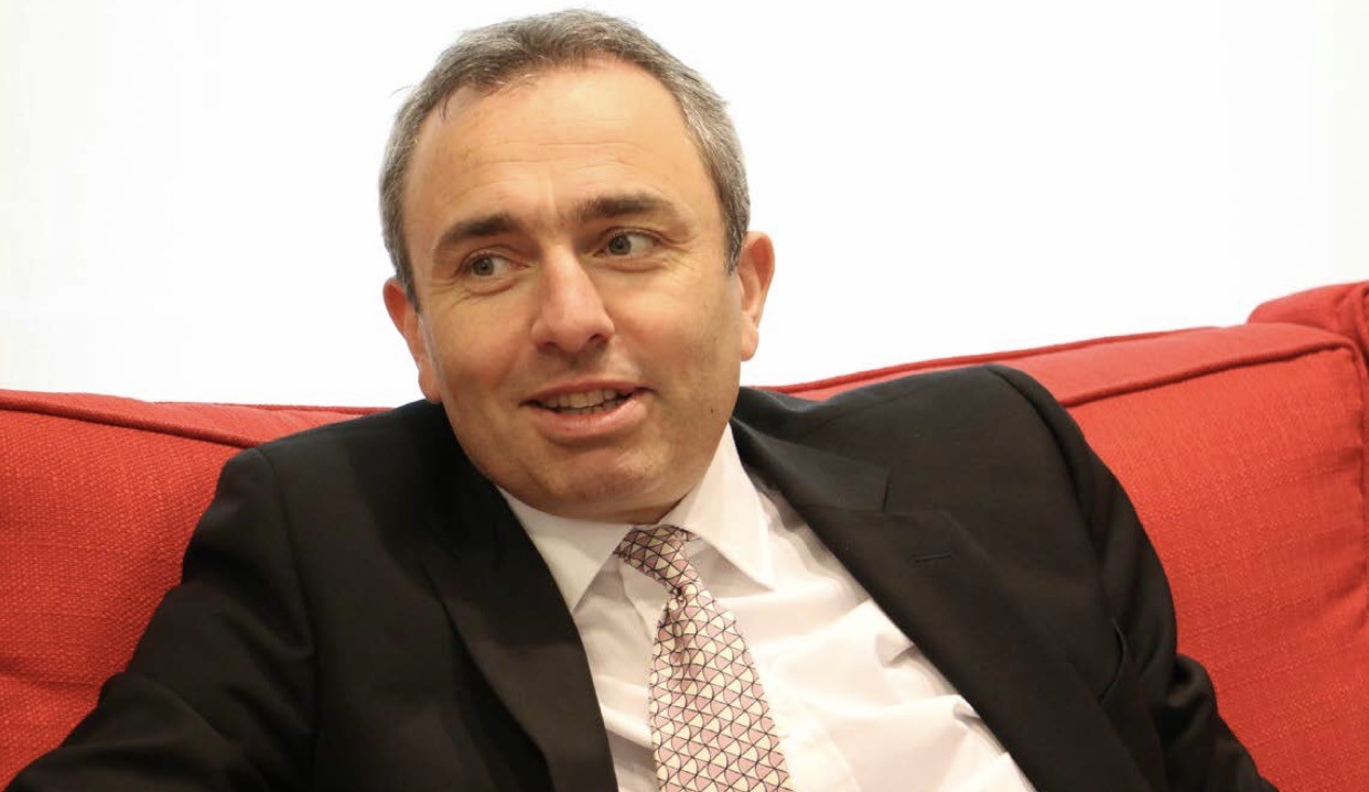 Ambassador Chris Rampling