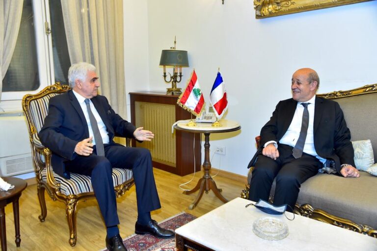 Le Drian Hitti