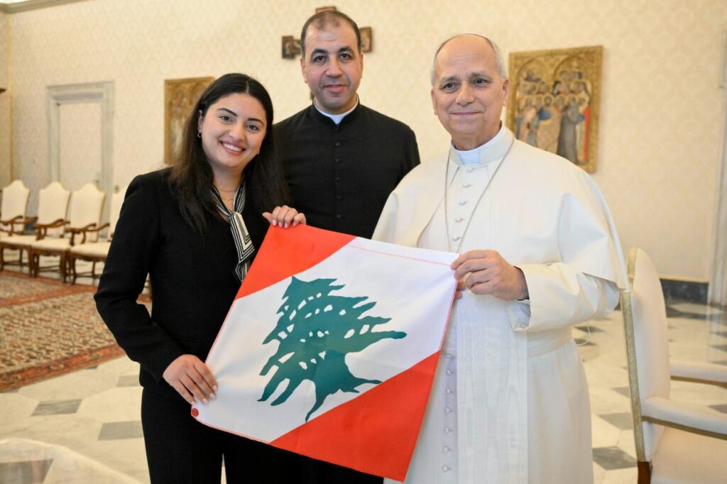 استقبل قداسة الحبر الأعظم البابا ليون الرابع عشر، بتاريخ 12 آذار 2026 عند الساعة العاشرة صباحاً في الفاتيكان، وفداً من مكتب التنسيق بين كنائس ودول البحر المتوسط، برئاسة الكاردينال جان مارك أڤلين، رئيس مجلس أساقفة فرنسا وراعي أبرشية مارساي.