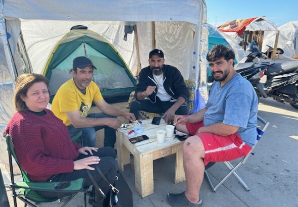 جلسة مع مجموعة من النازحين من الضاحية وصديقين في البيال