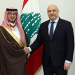 رئيس الجمهورية العماد جوزاف عون قلد سفير المملكة العربية السعودية في لبنان وليد البخاري «وسام الأرز الوطني من رتبة ضابط أكبر»، تقديراً «لجهوده في تعزيز العلاقات الأخوية بين لبنان والمملكة العربية السعودية
