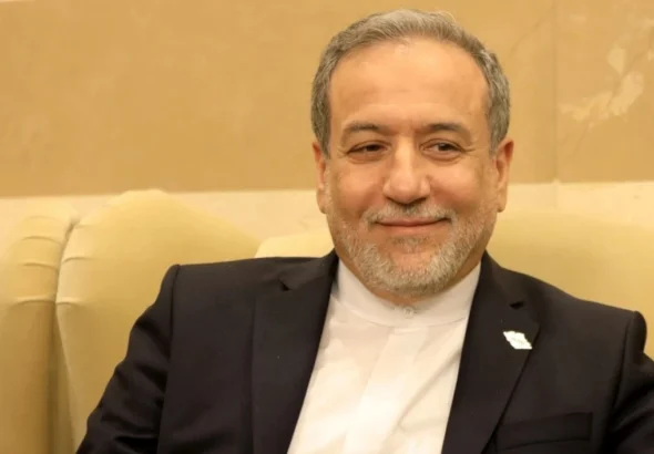 لم يكن تبادل الصواريخ الأخير بين إيران وإسرائيل مجرد جولة عسكرية عابرة أو رداً محدوداً على استهداف الضاحية الجنوبية لبيروت. فبحسب قراءة أوساط دبلوماسية متابعة لمسار المفاوضات الإقليمية، فإن ما جرى شكل نقطة تحول سياسية وميدانية دفعت بالملف اللبناني إلى قلب التفاوض الأميركي – الإيراني