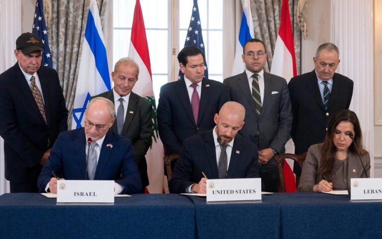 الوفدان اللبناني والاسرائيلي بحضور وزير الخارجية الاميركي ماركو روبيو