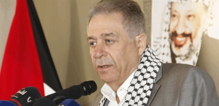 السفير الفلسطيني السابق في لبنان أشرف دبور أمضى في لبنان 12 عاما