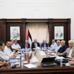 السفير الاسعد مترئسا الاجتماع في مقر سفارة فلسطين